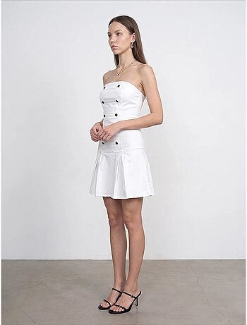 Vestido mini sem alças com detalhe de botões dilvin