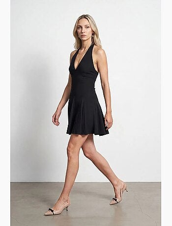 Vestido mini skater com decote halter dilvin