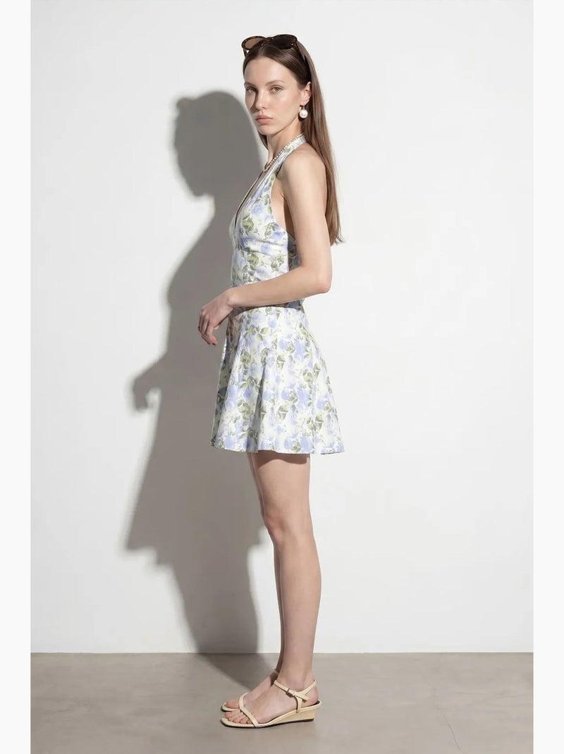 Vestido mini skater floral com decote halter dilvin Multicolorido - Kiabi