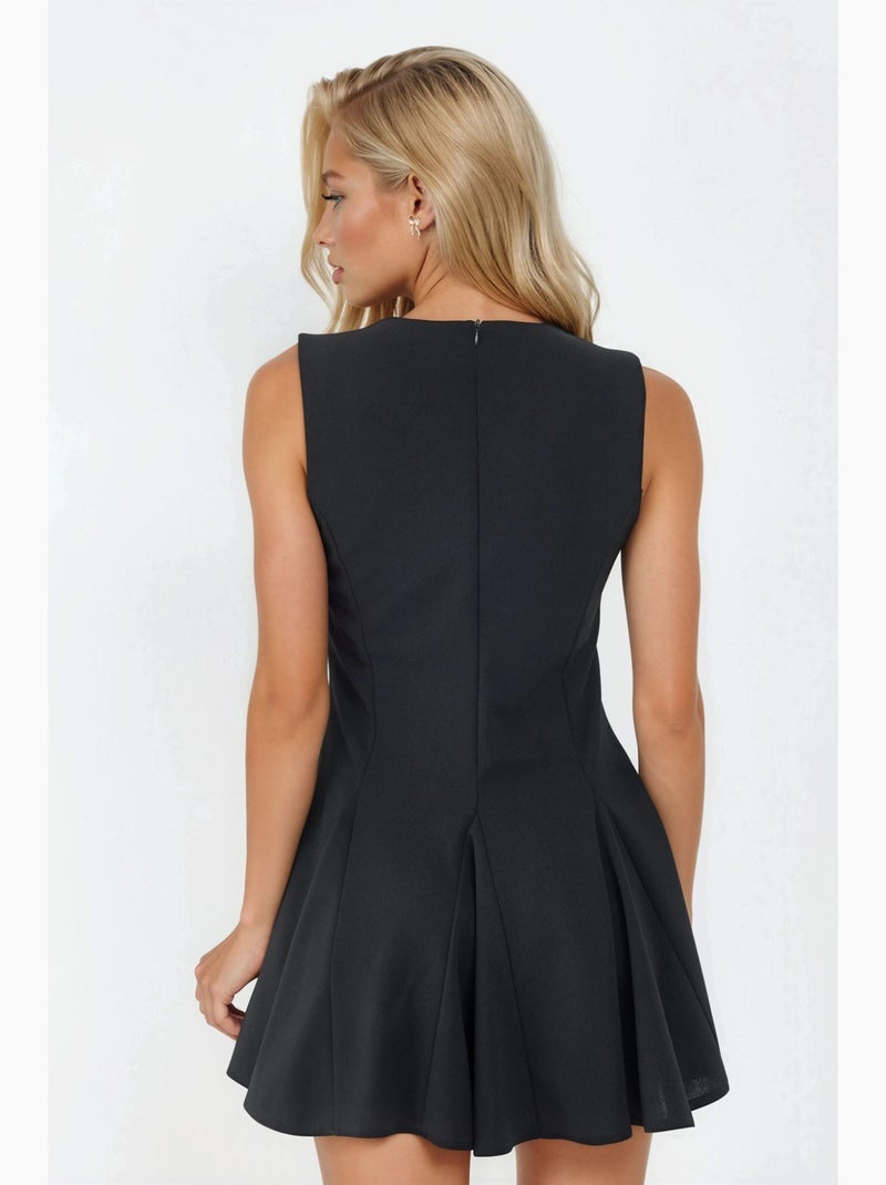 Vestido mini slim fit com gola redonda hiccup Preto - Kiabi