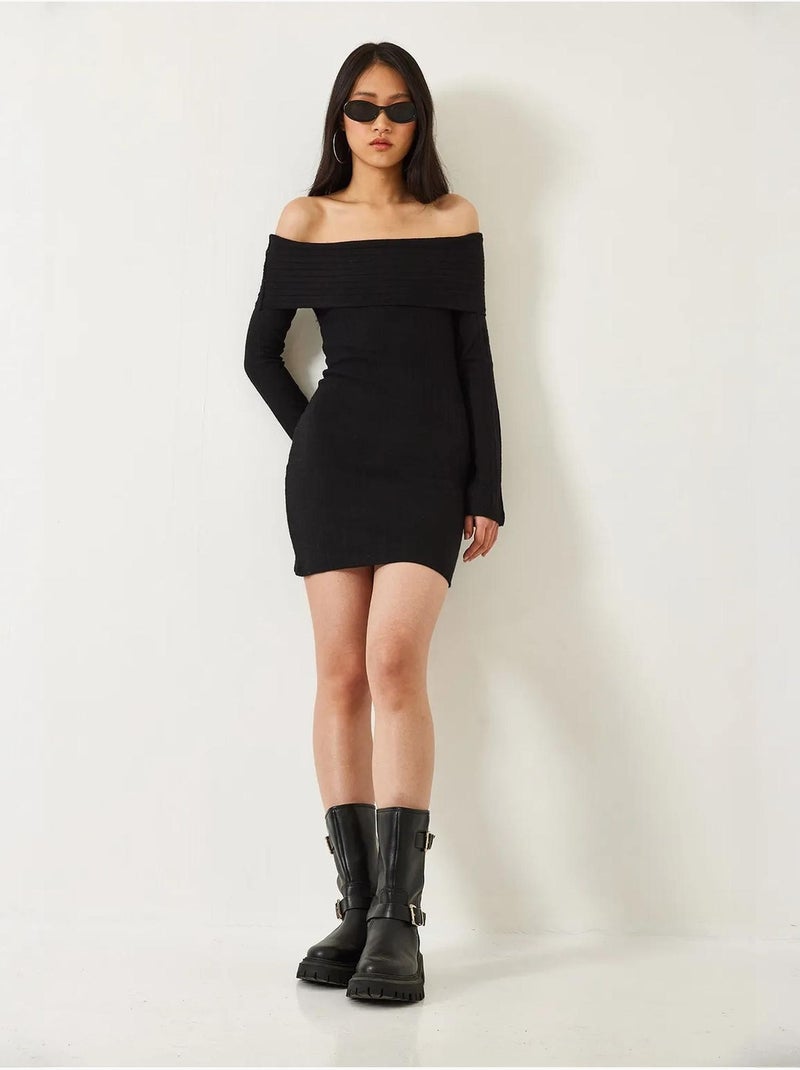Vestido mini slim fit com ombros descobertos lucci Preto - Kiabi