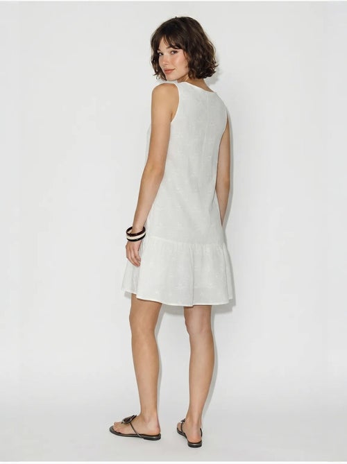 Vestido mini smock de musselina de algodão bordada lucci - Kiabi Vestido mini smock de musselina de algodão bordada lucci - Kiabi
