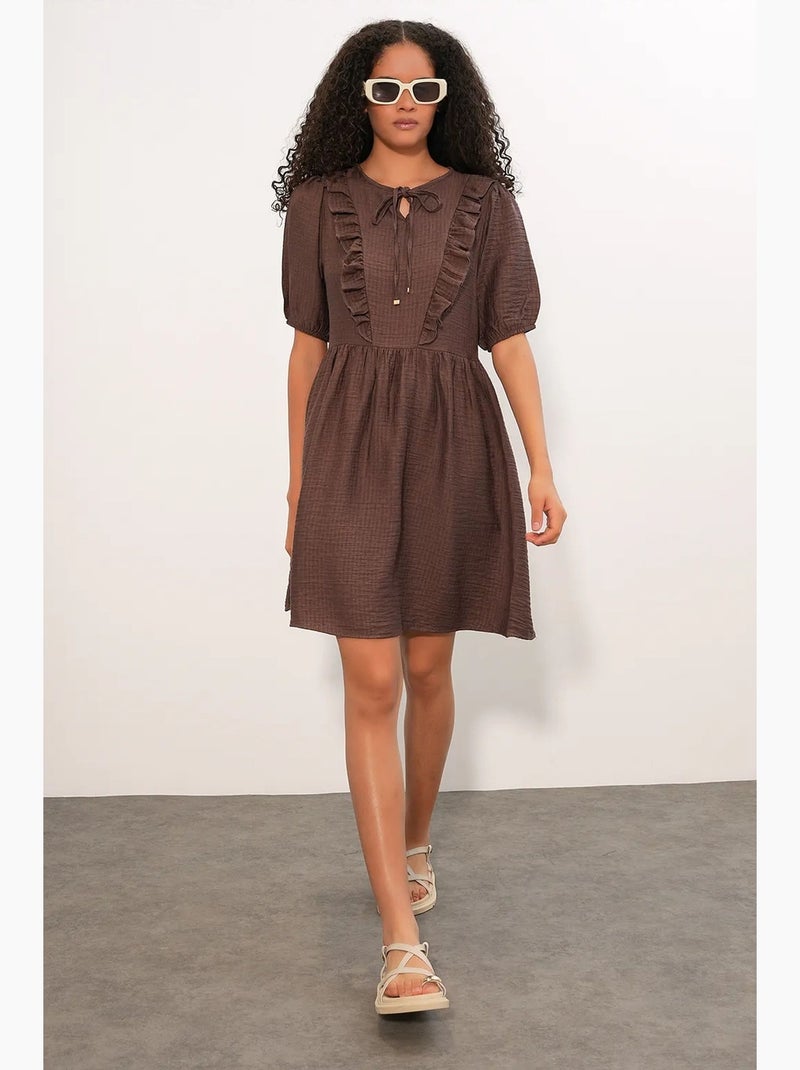 Vestido mini smock feminino em linha a bdart Castanho - Kiabi
