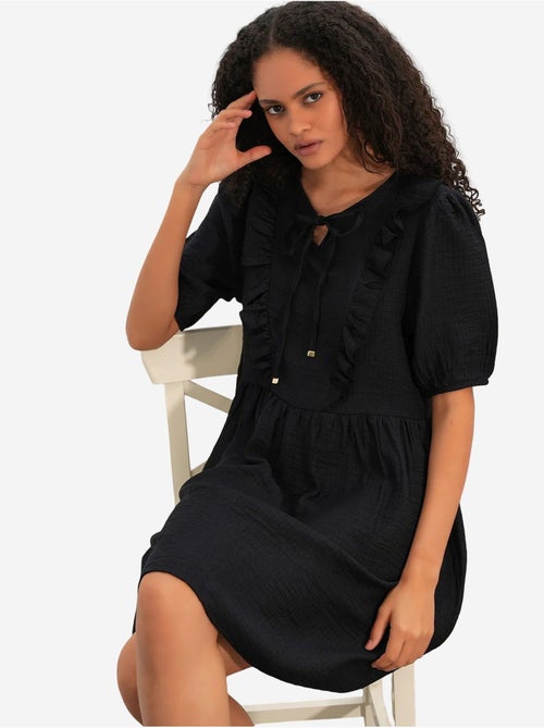 Vestido mini smock feminino em linha a bdart - Kiabi Vestido mini smock feminino em linha a bdart - Kiabi