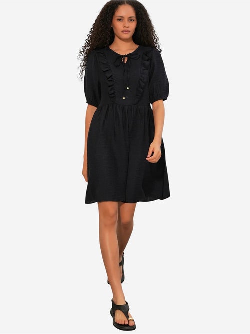 Vestido mini smock feminino em linha a bdart - Kiabi Vestido mini smock feminino em linha a bdart - Kiabi