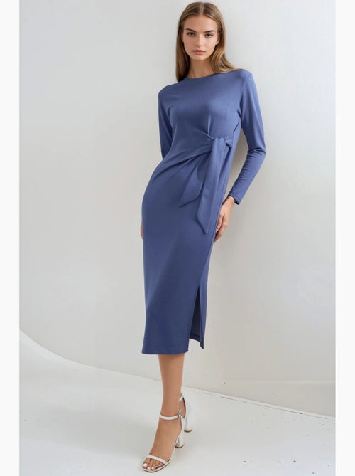 Vestido modal touch com racha, coleção bersan hiccup - Kiabi Vestido modal touch com racha, coleção bersan hiccup - Kiabi