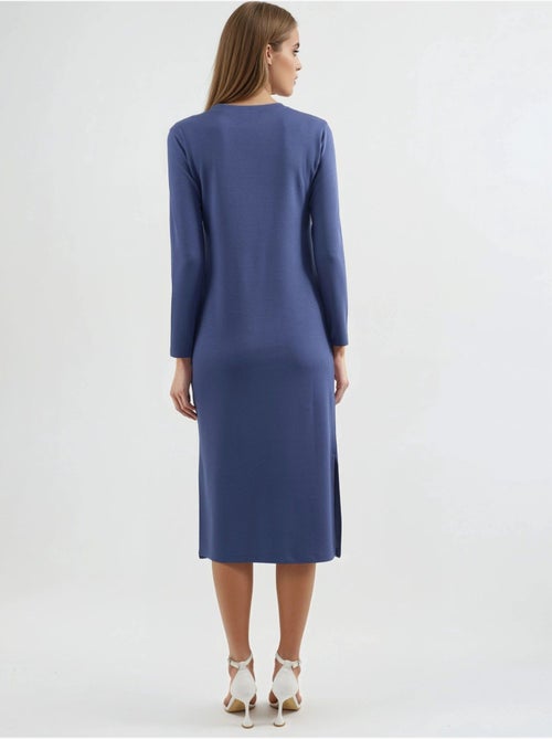 Vestido modal touch com racha, coleção bersan hiccup - Kiabi Vestido modal touch com racha, coleção bersan hiccup - Kiabi