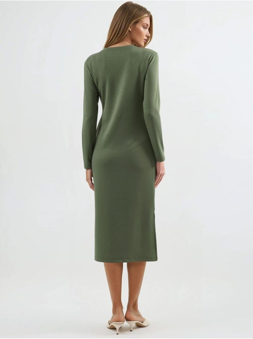 Vestido modal touch com racha, coleção bersan hiccup - Kiabi Vestido modal touch com racha, coleção bersan hiccup - Kiabi
