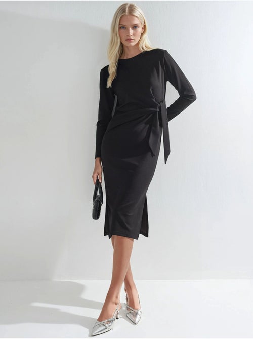 Vestido modal touch com racha, coleção bersan hiccup - Kiabi Vestido modal touch com racha, coleção bersan hiccup - Kiabi