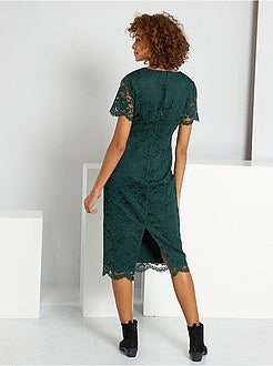 Vestido pelo joelho em renda - Kiabi