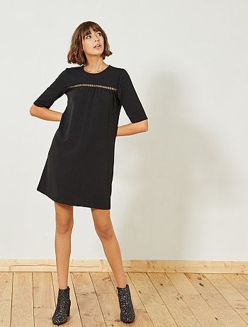 Mulher do 34 até 48 - Vestido preto com pormenor frontal - Kiabi