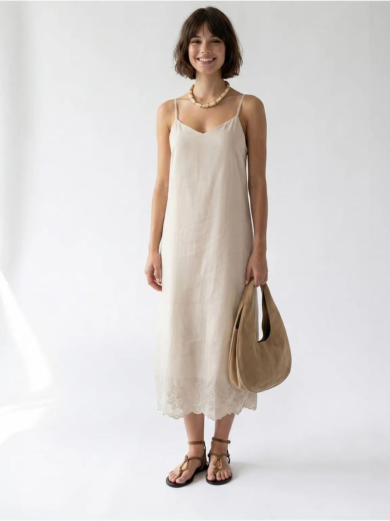 Vestido slip midi em linha a bordado mixray Areia - Kiabi
