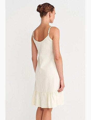 Vestido slip midi sem mangas com detalhe de folho dilvin