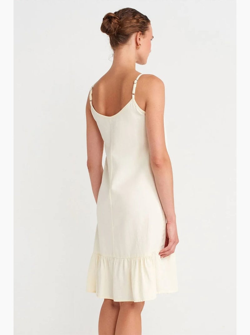 Vestido slip midi sem mangas com detalhe de folho dilvin Creme - Kiabi