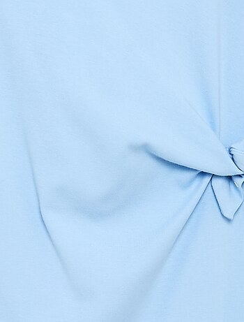 Vestido t-shirt com laço lateral