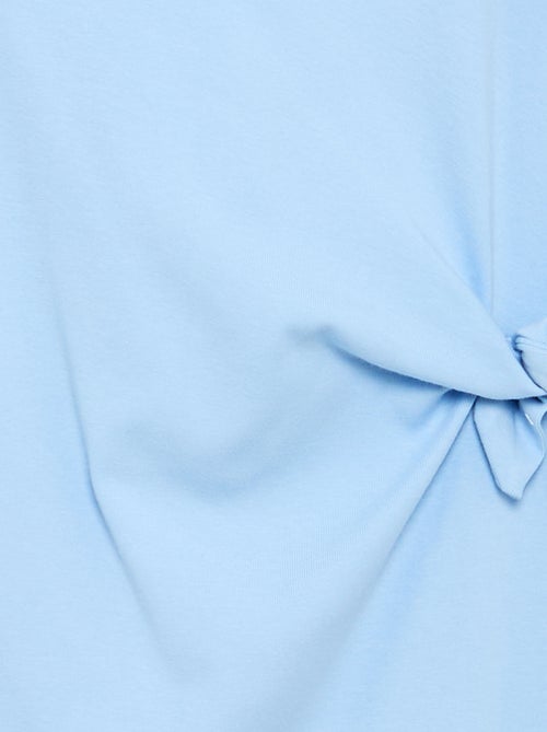 Vestido t-shirt com laço lateral - Kiabi
