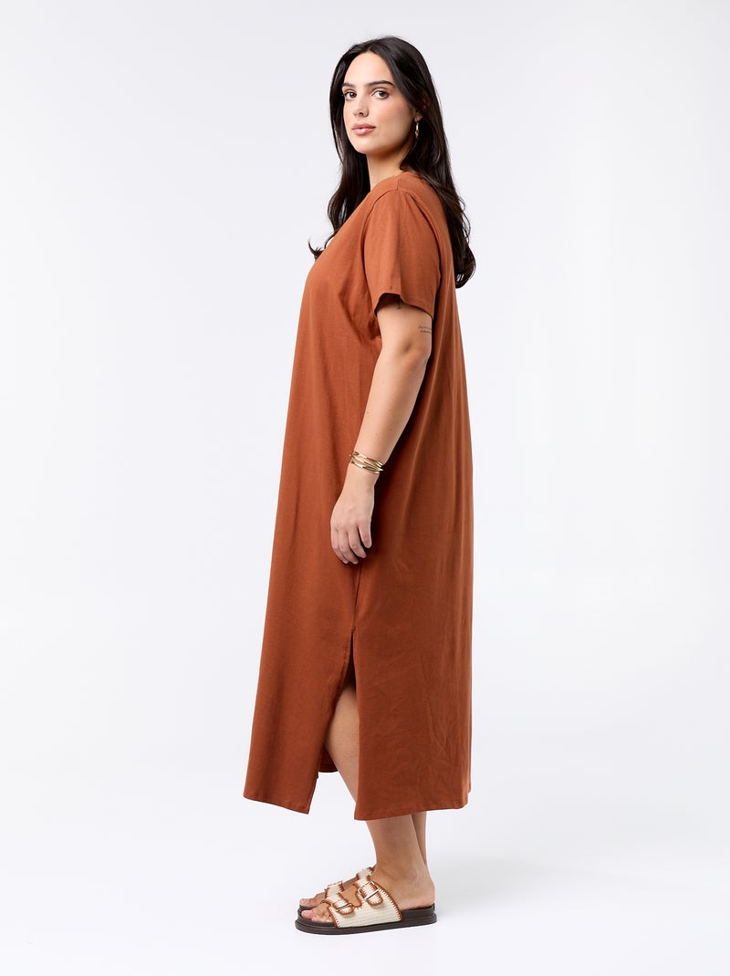 Vestido t-shirt comprido liso Castanho - Kiabi