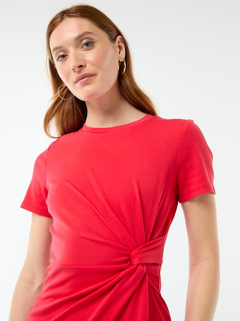 Vestido T-shirt Curto com Nó Decorativo Vermelho - Kiabi