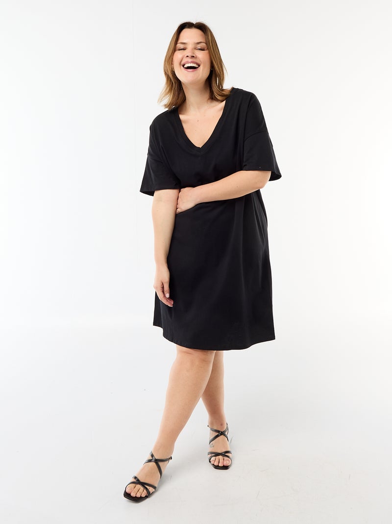 Vestido T-shirt Curto de Manga Curta Preto - Kiabi