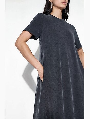 Vestido t-shirt midi direito em jersey busem