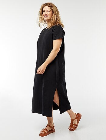 Vestido tipo t-shirt comprido com mangas curtas lisas