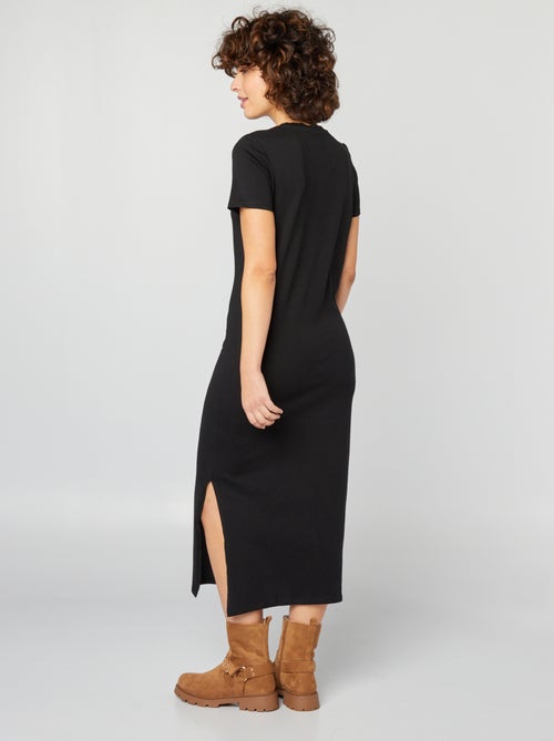 Vestido tipo t-shirt comprido - Kiabi Vestido tipo t-shirt comprido - Kiabi