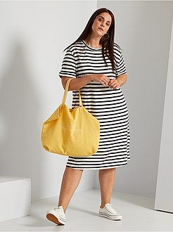 Vestido tipo t-shirt fluido - Kiabi