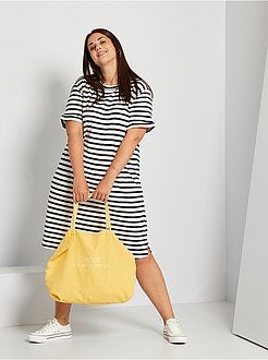 Vestido tipo t-shirt fluido - Kiabi