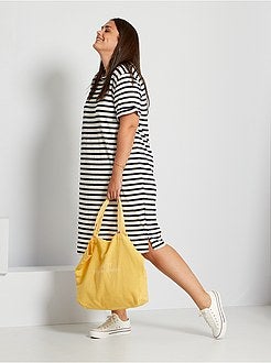 Vestido tipo t-shirt fluido - Kiabi