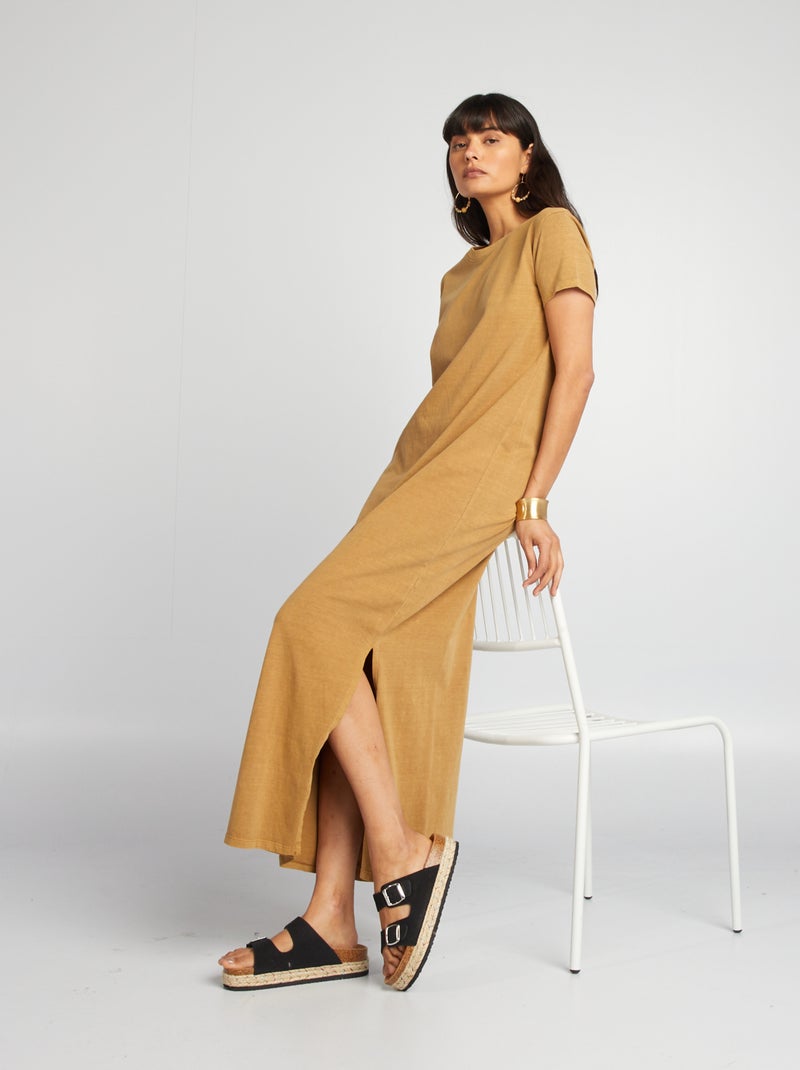 Vestido tipo t-shirt maxi Beige - Kiabi