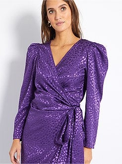 Vestido trespassado com efeito acetinado - Kiabi