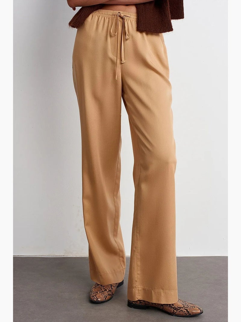 Women's calças de perna larga em tencel dilvin Loiro - Kiabi