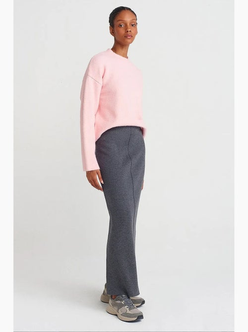 Women's camisola canelada de gola redonda lisa dilvin - Kiabi Women's camisola canelada de gola redonda lisa dilvin - Kiabi