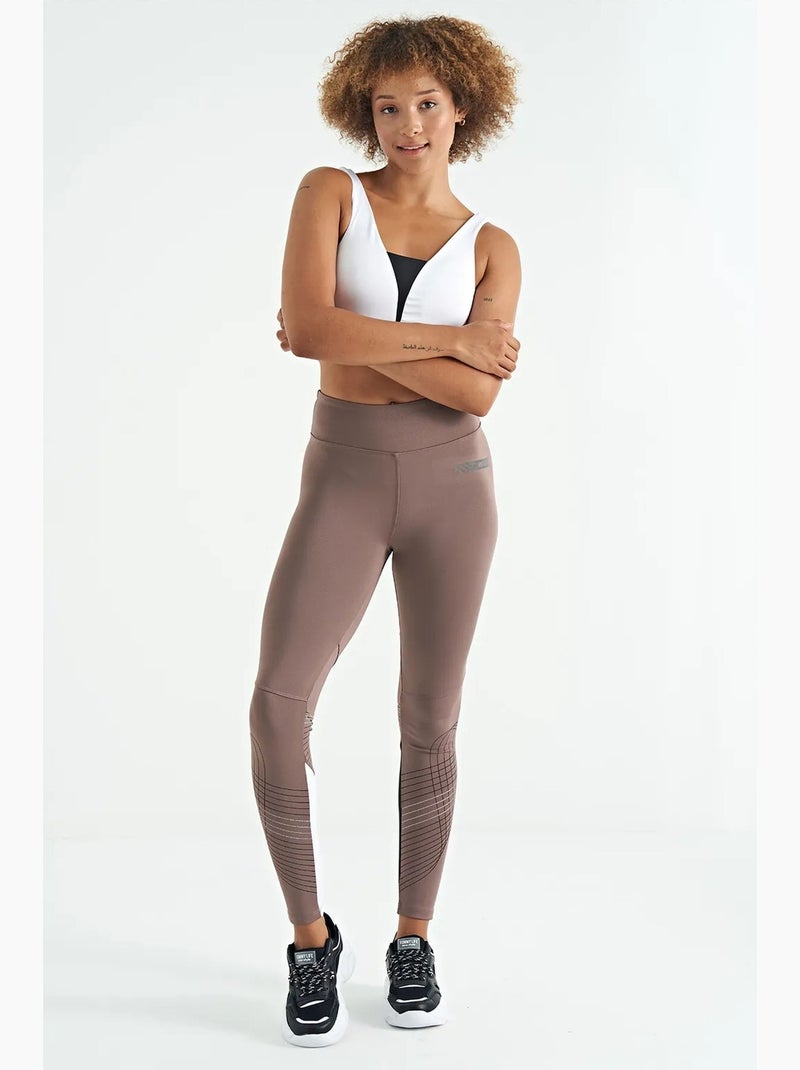 Women's top desportivo curto sem mangas com blocos de cor tommy Branco Preto - Kiabi